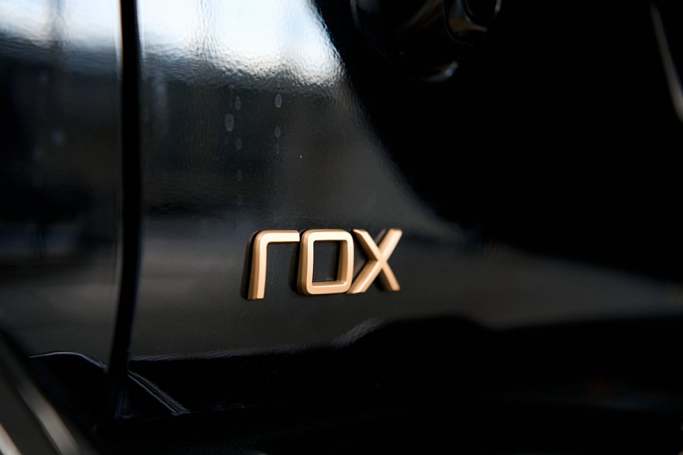 Rox Adamas Версия Большая Семья, черный