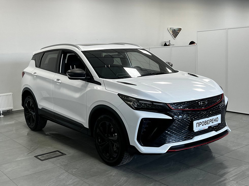 Geely Coolray Luxury, белый