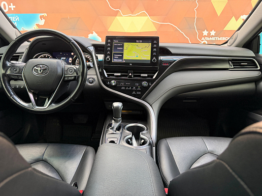 Toyota Camry Престиж Safety, 2021 года, пробег 85000 км