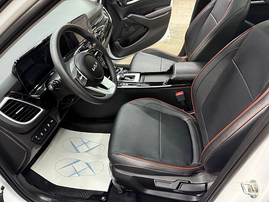 Kia Seltos Premium Edition, 2024 года, пробег 27105 км