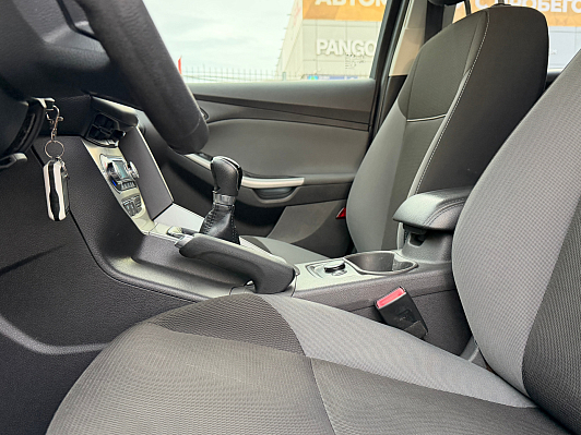 Ford Focus SYNC Edition, 2013 года, пробег 124000 км
