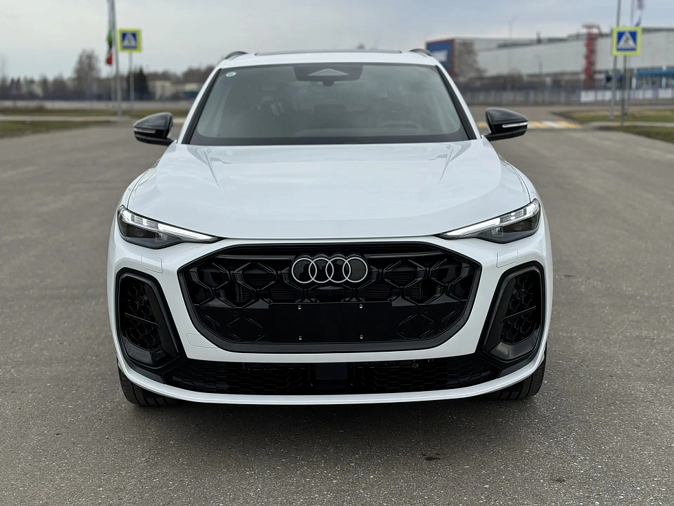 Audi Q5 Luxury, белый