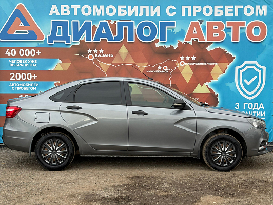 Lada (ВАЗ) Vesta 50 Anniversary, 2016 года, пробег 157039 км