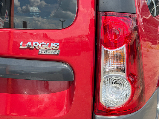 Lada (ВАЗ) Largus Luxe (5 мест), 2019 года, пробег 123686 км