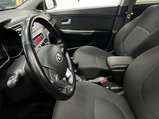 Kia Rio Luxe, 2014 года, пробег 140216 км