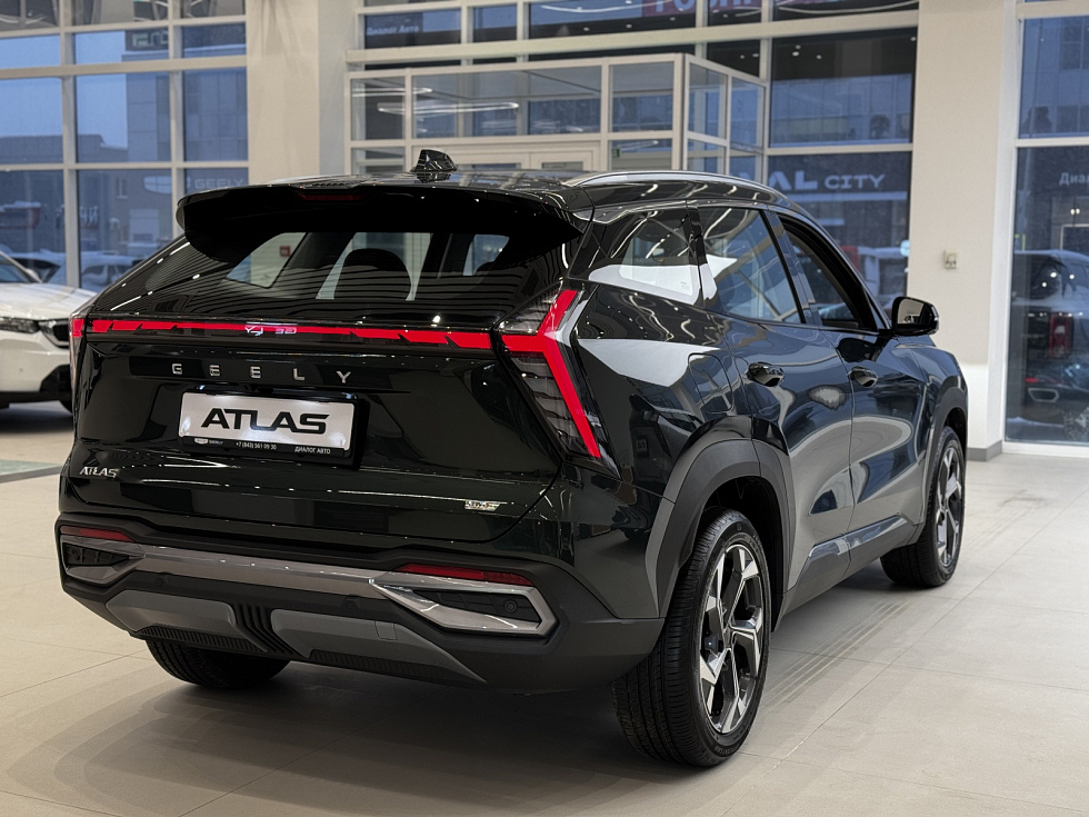Geely Atlas Флагман, черный
