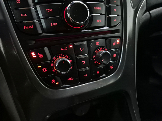 Opel Astra Cosmo, 2011 года, пробег 233364 км