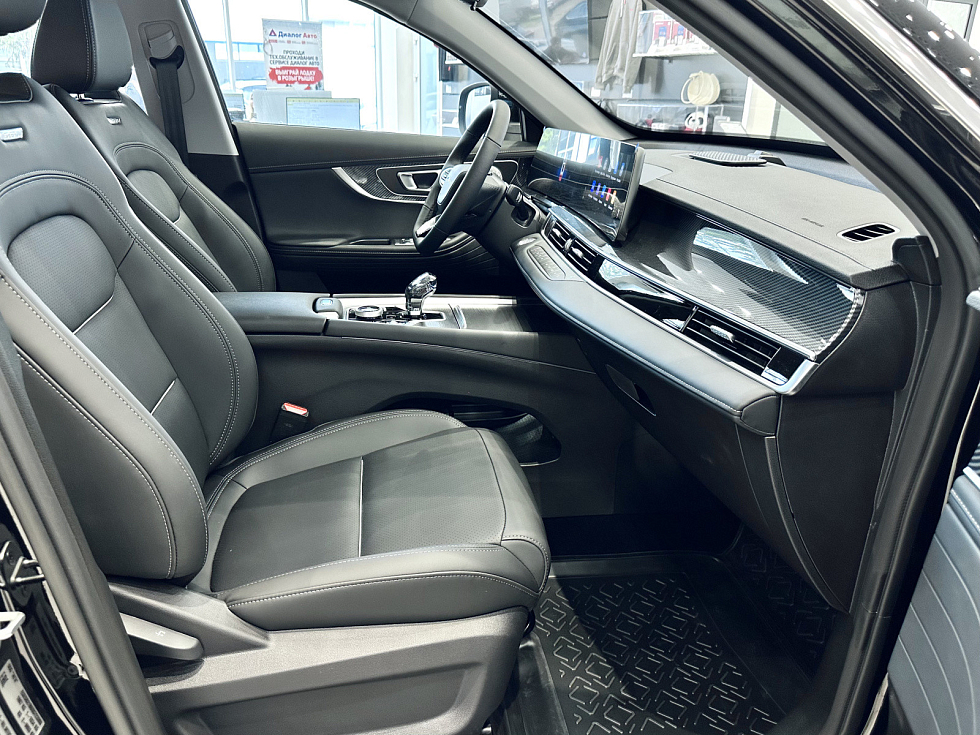 Chery Tiggo 7L Актив / Active, черный