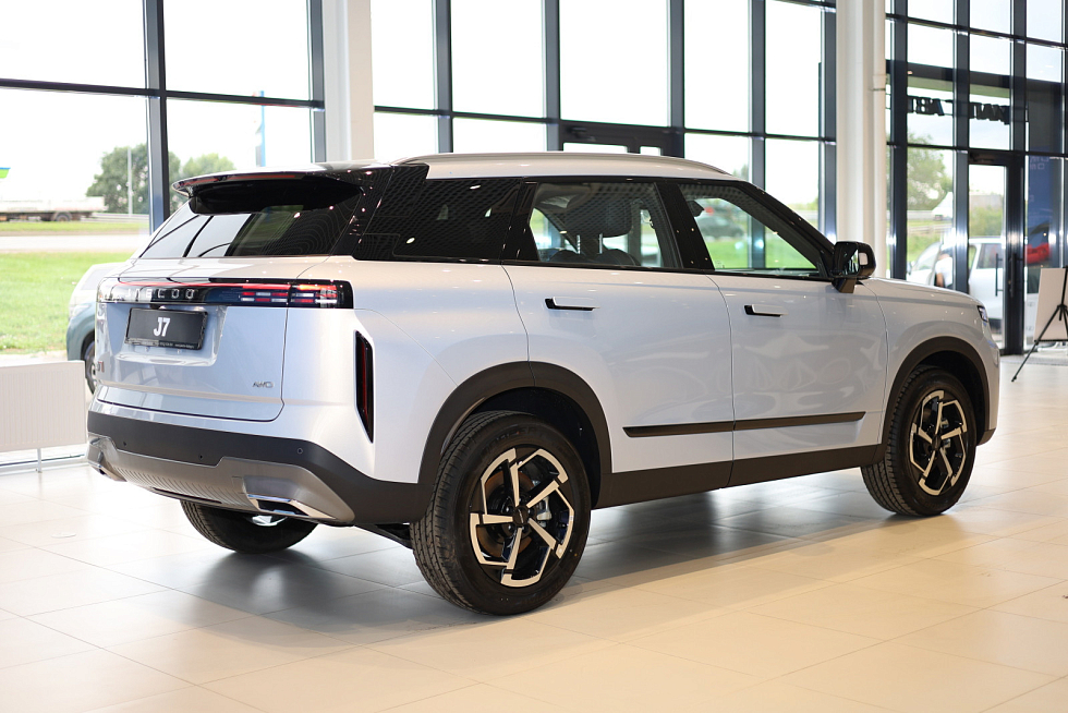 Jaecoo J7 Urban, серебряный