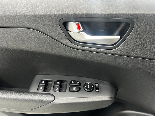 Hyundai Solaris, 2020 года, пробег 51775 км