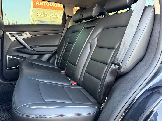 Geely Atlas Люкс + Yandex Auto, 2019 года, пробег 132736 км