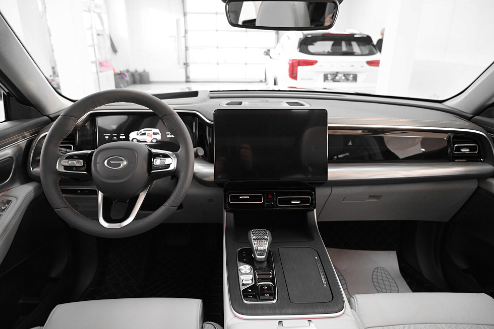 GAC GS8 GX Premium, черный
