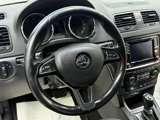 Skoda Yeti Adventure, 2015 года, пробег 189429 км