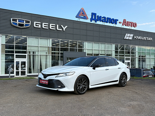 Toyota Camry Элеганс Safety, 2019 года, пробег 92410 км