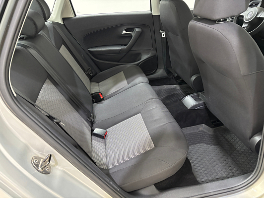 Volkswagen Polo Comfortline, 2012 года, пробег 160834 км