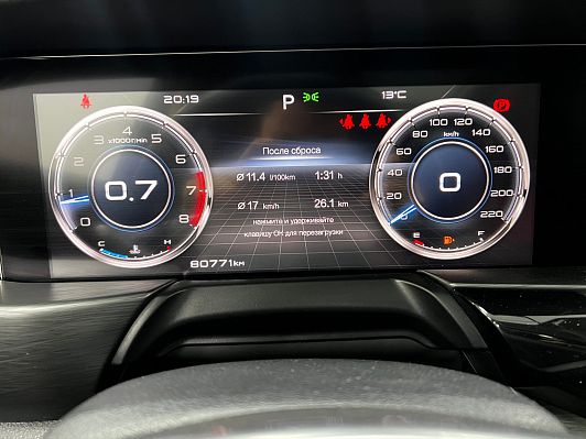 FAW Bestune T77 Luxury (DCT), 2023 года, пробег 80770 км