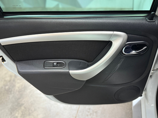 Nissan Terrano Comfort, 2016 года, пробег 141615 км