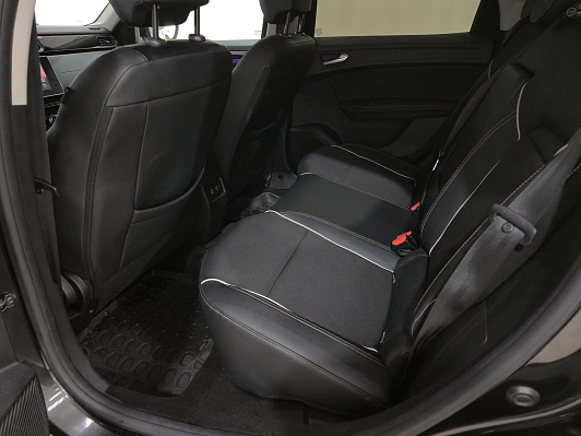 Renault Arkana Style TCe 150, 2019 года, пробег 124179 км