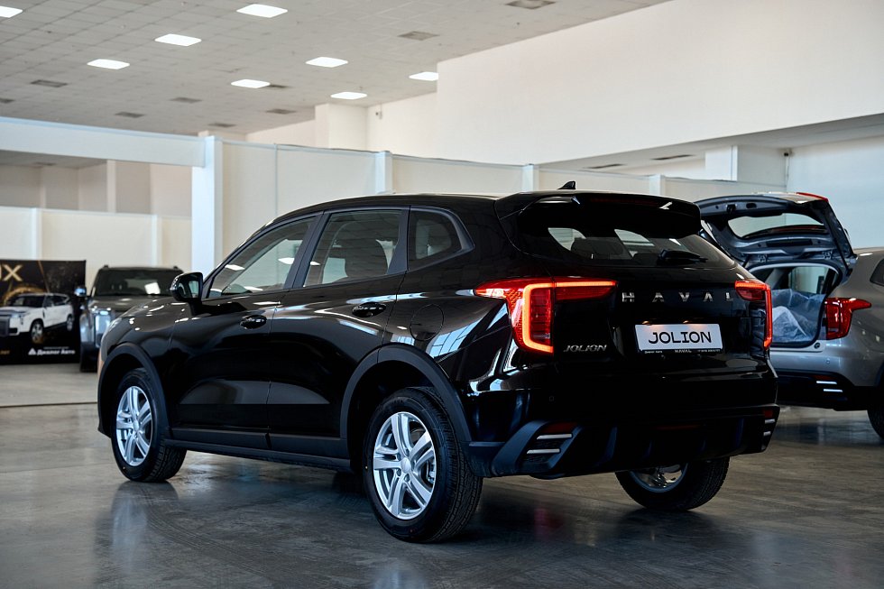 Haval Jolion Техно+, черный
