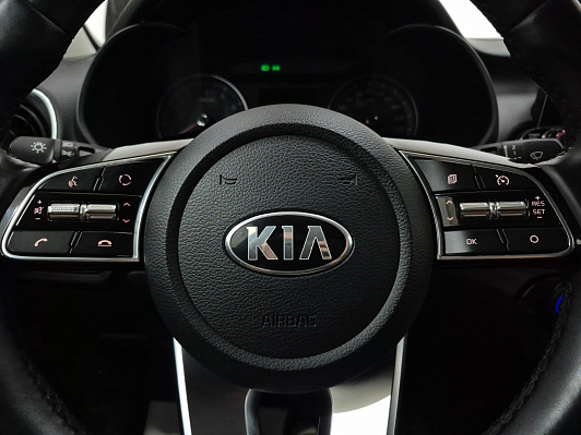 Kia Cerato Luxe, 2020 года, пробег 72077 км