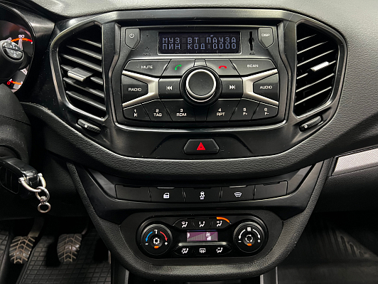 Lada (ВАЗ) Vesta Comfort Winter, 2020 года, пробег 135000 км