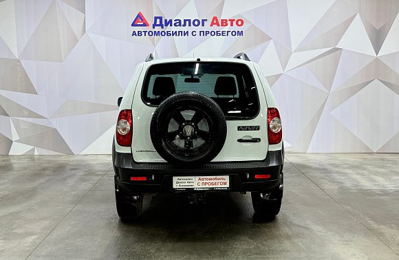 Chevrolet Niva GLCM, 2016 года, пробег 159156 км