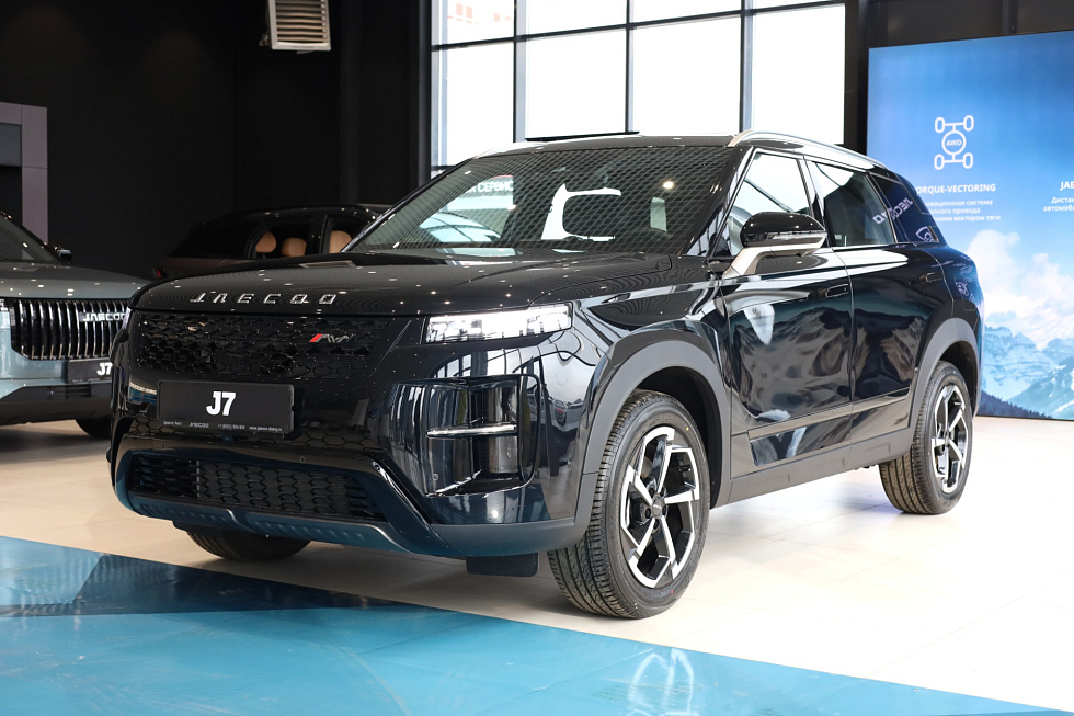 Jaecoo J7 Комфорт, черный