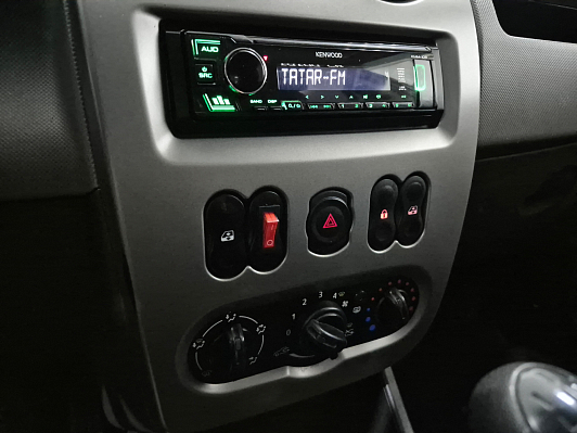Renault Sandero Expression, 2014 года, пробег 166890 км