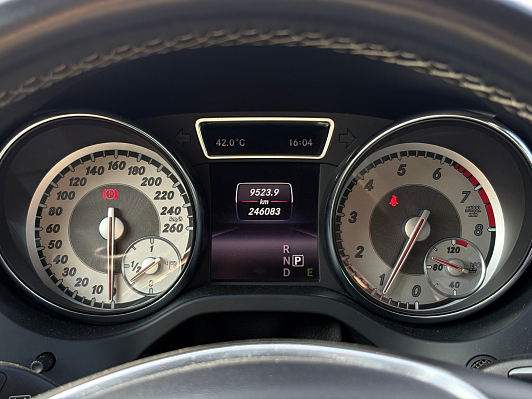 Mercedes-Benz GLA GLA 250 4MATIC Особая серия, 2015 года, пробег 246083 км