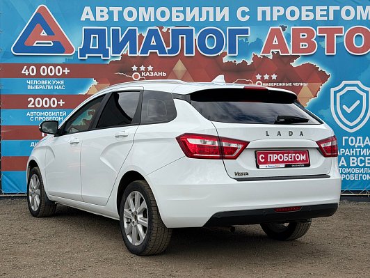 Lada (ВАЗ) Vesta Luxe, 2021 года, пробег 172898 км