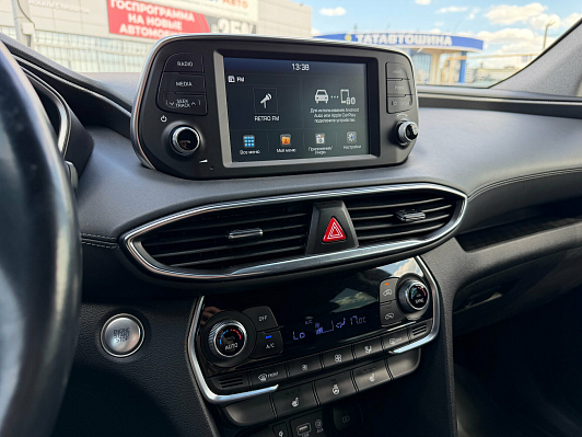 Hyundai Santa Fe Premier, 2019 года, пробег 109700 км
