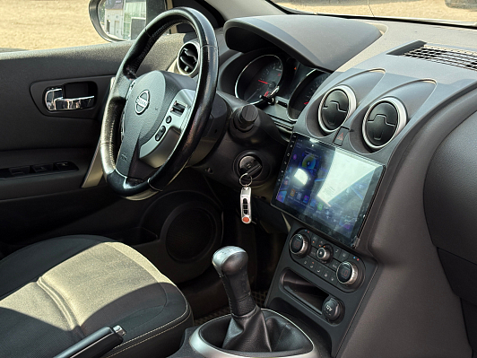 Nissan Qashqai SE, 2011 года, пробег 202000 км