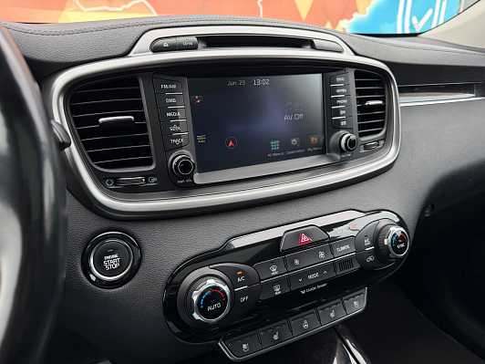 Kia Sorento, 2017 года, пробег 150938 км