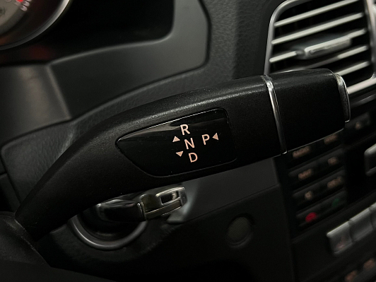 Mercedes-Benz E-Класс E200 Особая серия, 2013 года, пробег 250567 км
