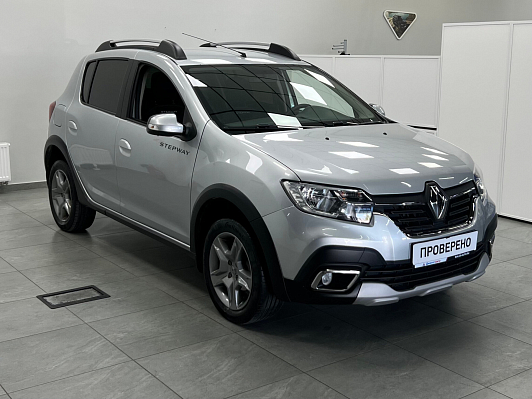 Renault Sandero Stepway Life, 2021 года, пробег 68417 км