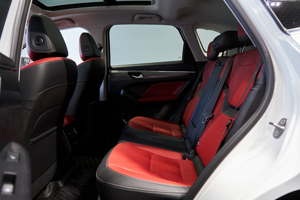 Haval Jolion Премиум, белый