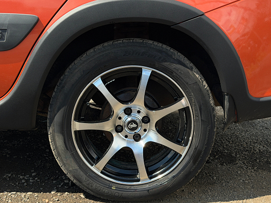 Lada (ВАЗ) Kalina Comfort Black line Glonass 21947-51-X1B, 2015 года, пробег 143000 км