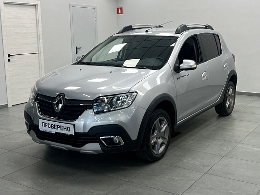 Renault Sandero Stepway Life, 2021 года, пробег 68417 км