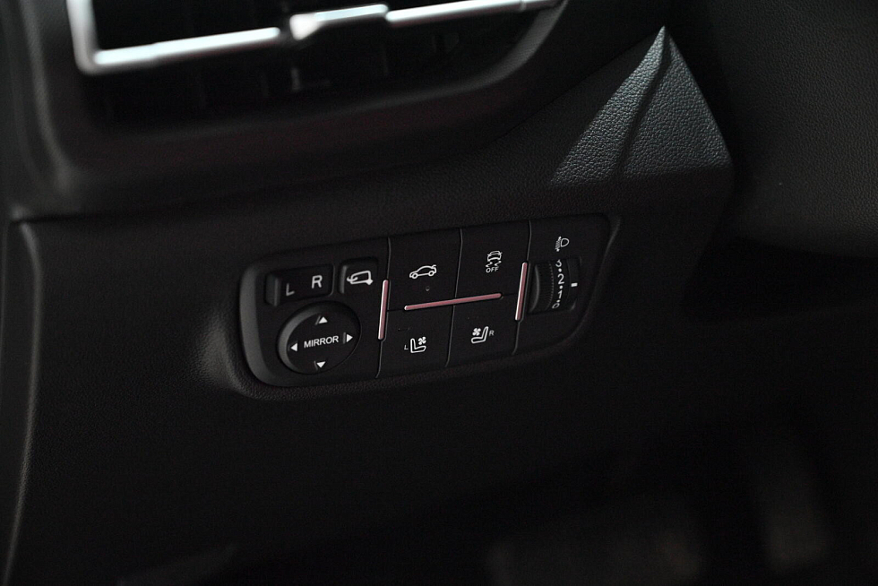 Changan Eado Plus Стандарт, белый