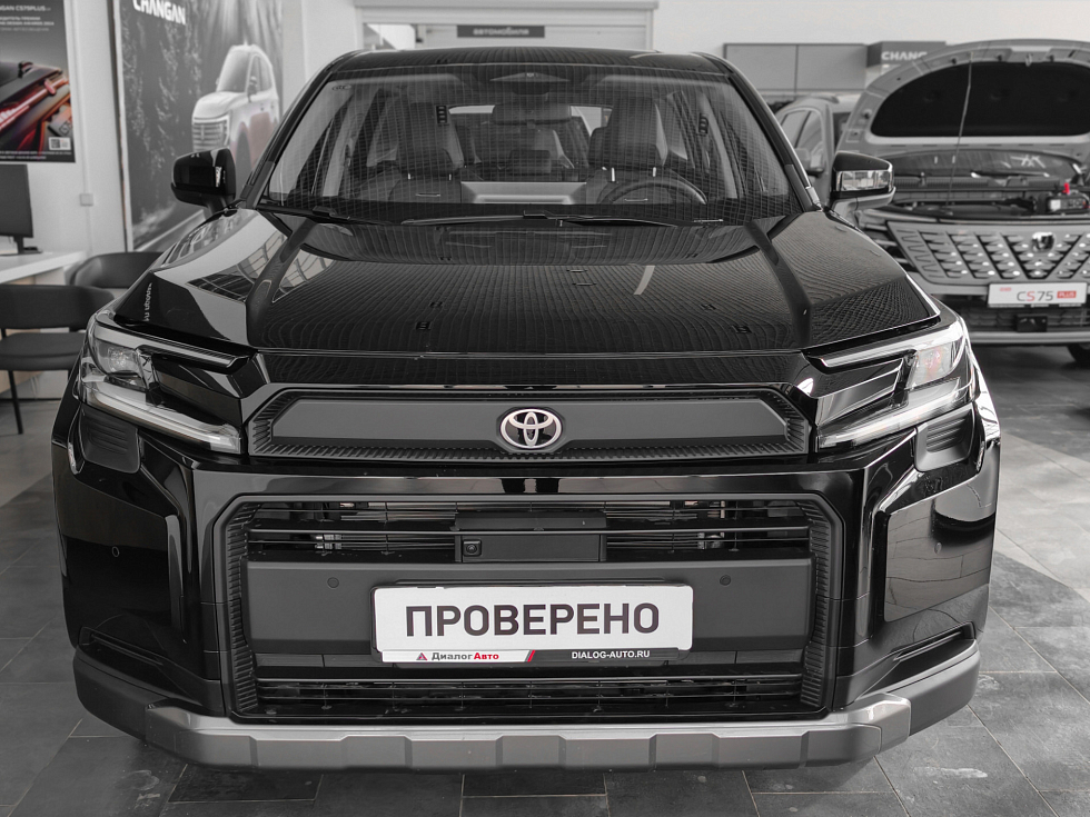 Toyota RAV4 Adventure Plus, черный