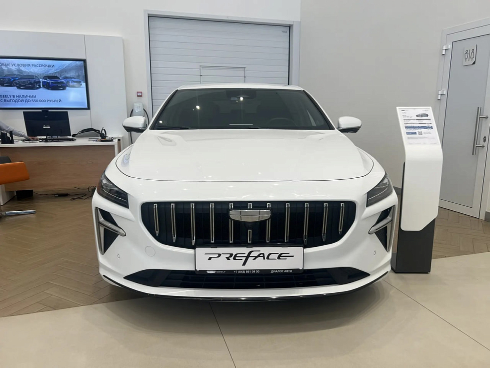 Geely Preface Флагман, белый