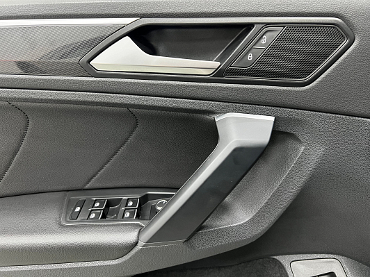 Volkswagen Tiguan, 2018 года, пробег 63418 км