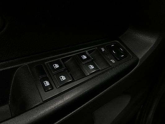 Lada (ВАЗ) Vesta Luxe Multimedia, 2019 года, пробег 119000 км