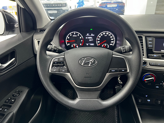 Hyundai Solaris, 2020 года, пробег 51775 км