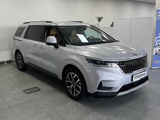 Kia Carnival, 2021 года, пробег 49142 км