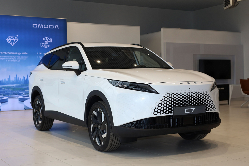 Omoda C7 Драйв, белый