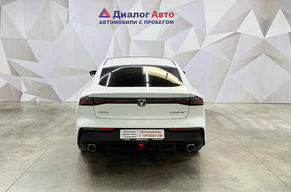 Changan UNI-V Техно, 2023 года, пробег 68044 км