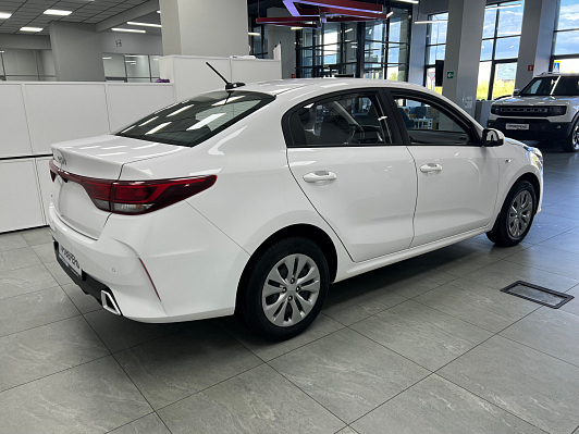 Kia Rio Style, 2021 года, пробег 106000 км