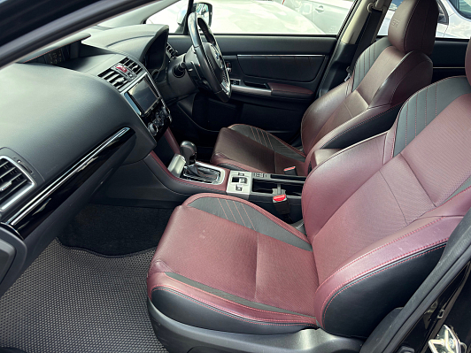 Subaru Levorg, 2017 года, пробег 52784 км