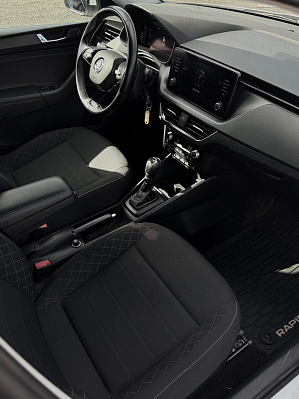 Skoda Rapid Hockey Edition, 2021 года, пробег 57565 км